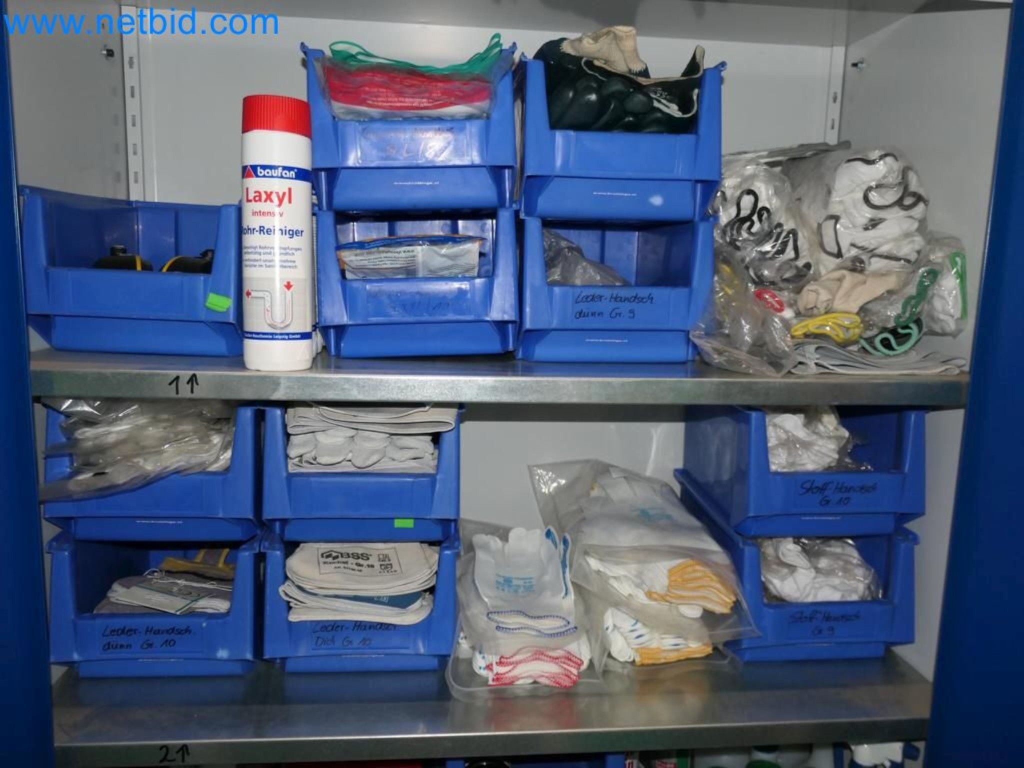 Kovozpracující stroje, vozidla a provozní a kancelářské vybavení-2