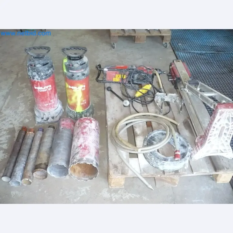 Gemotoriseerde kabellieren, bouwmachines, bouwuitrusting, barrièremateriaal en voertuigen-2