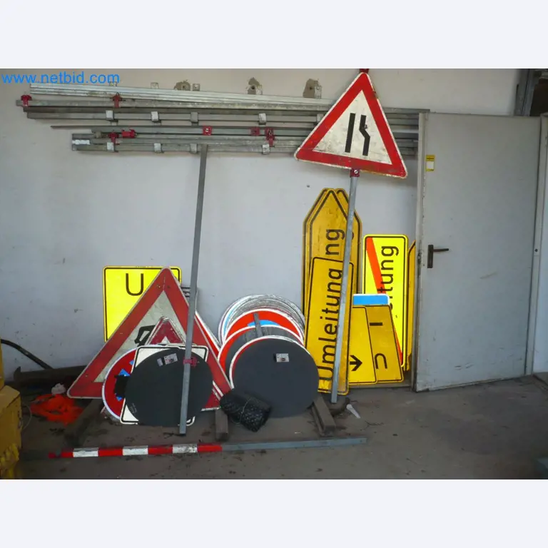Tornos de cable motorizados, maquinaria de construcción, equipos de construcción, material de barrera y vehículos-3