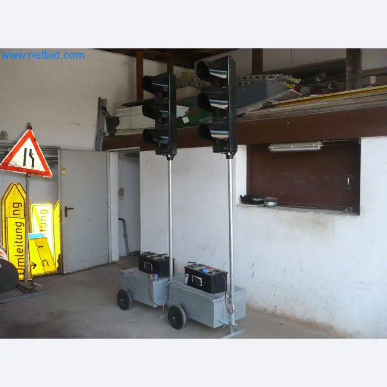 Tornos de cable motorizados, maquinaria de construcción, equipos de construcción, material de barrera y vehículos-1