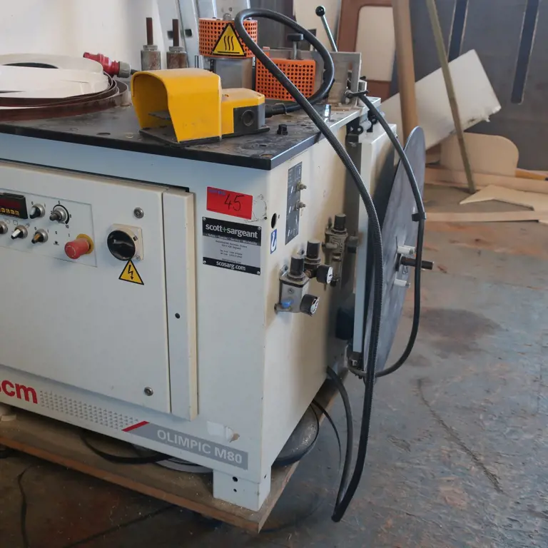 Formteil-Kanten-Anleimmaschine SCM Olympic M80