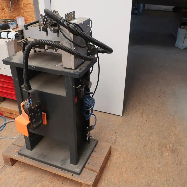 pneum. Notching machine Pressta-Eisele AU550100