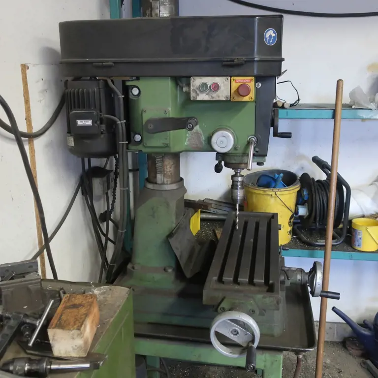 Tisch Bohr- und Fräsmaschine Knuth BFM30T
