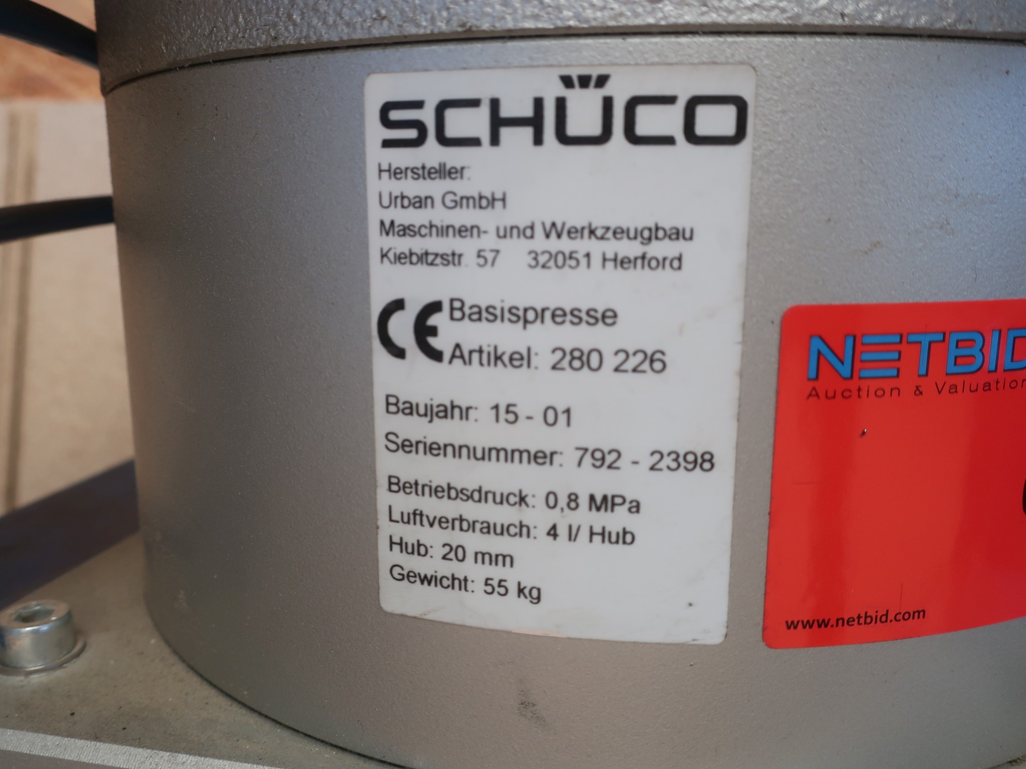 Wyposażenie i akcesoria warsztatowe-3