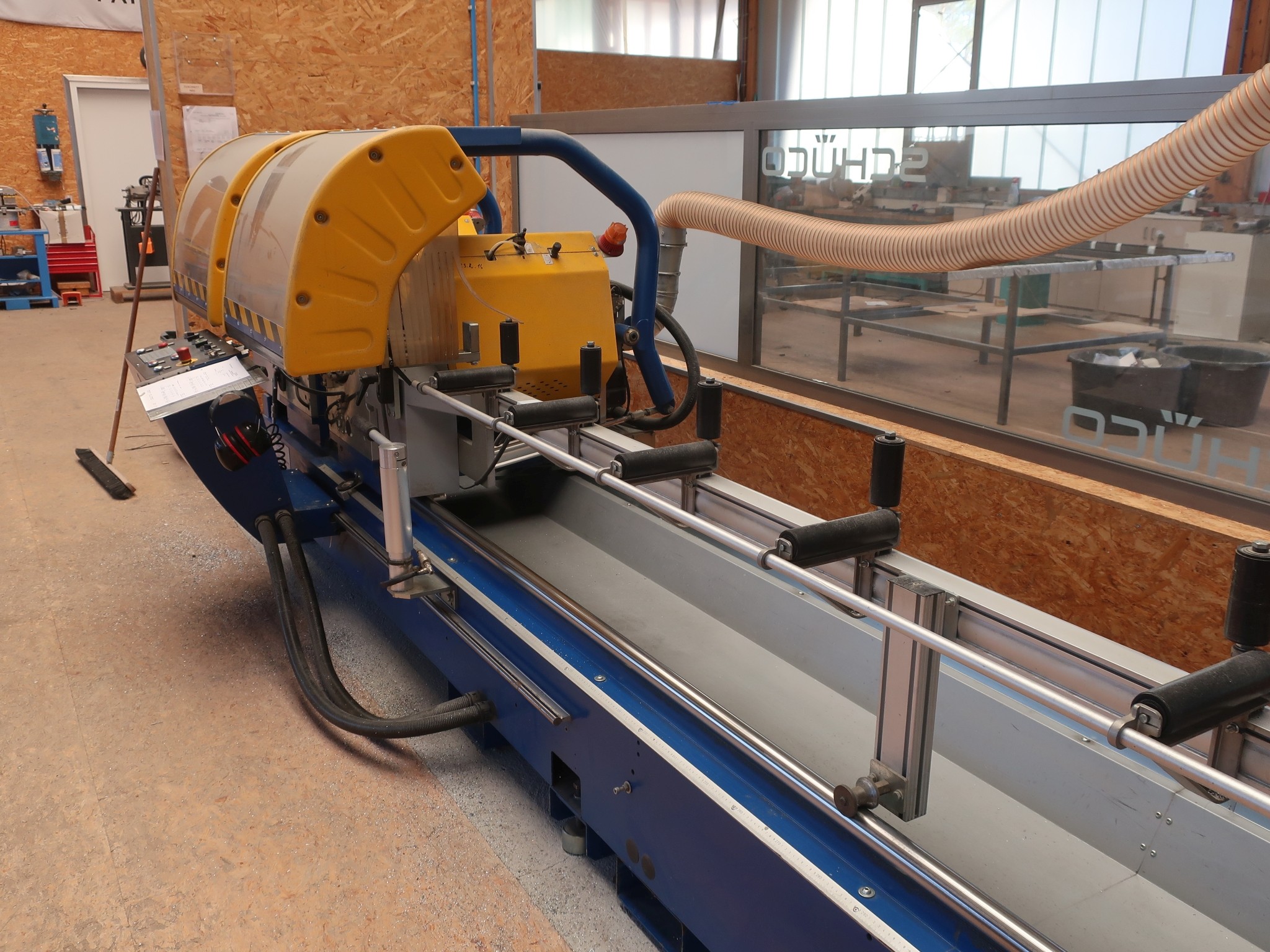 Wyposażenie i akcesoria warsztatowe-3