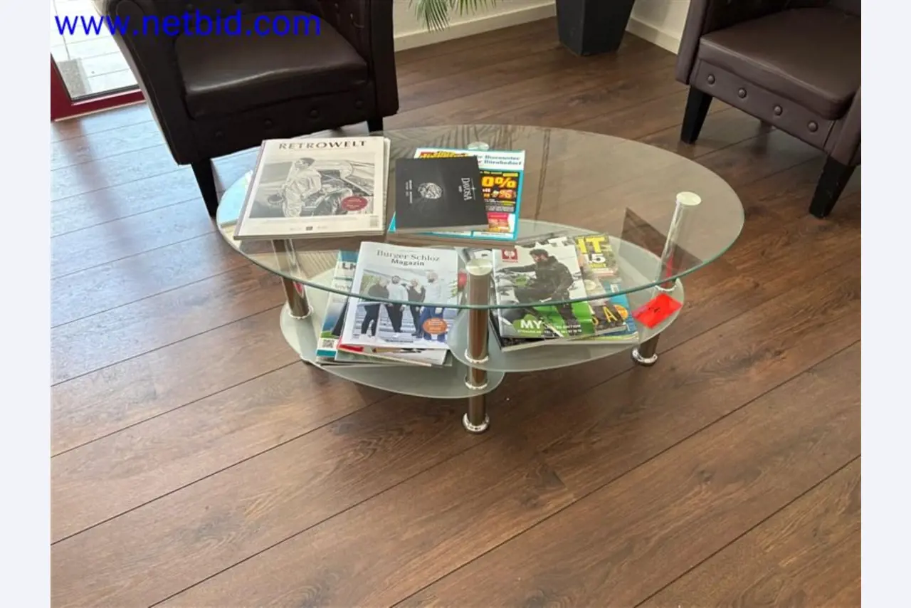 Ciężarówki, przyczepy tandemowe, samochody i sprzęt biurowy-4