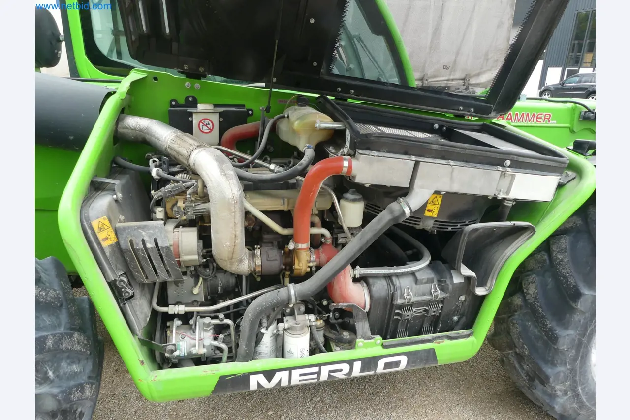 Agricultor turbo versátil Merlo-24