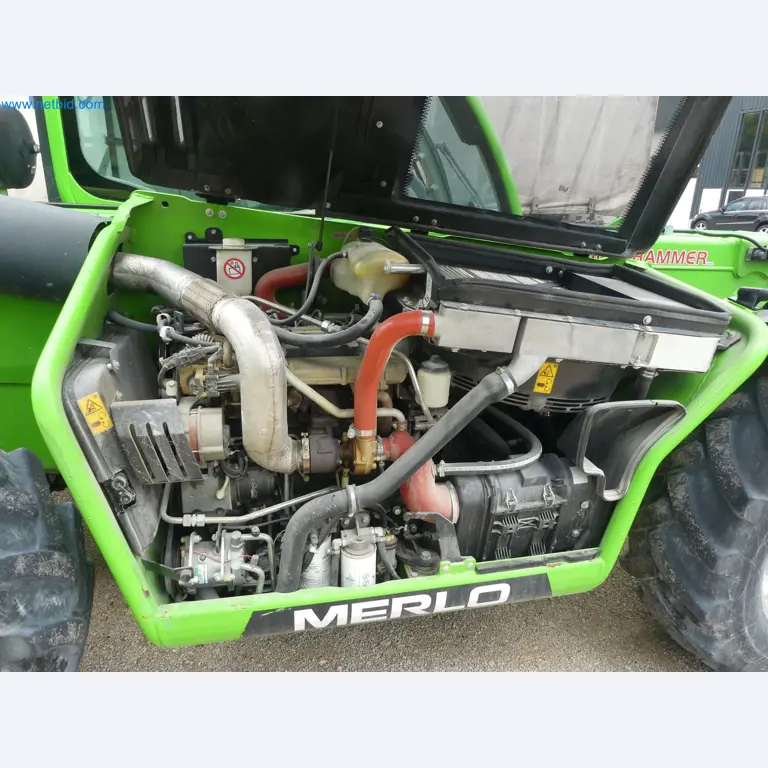 Agricultor turbo versátil Merlo-24