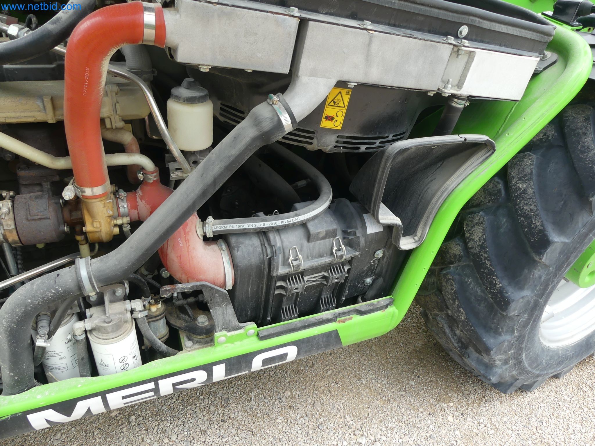 Wszechstronny rolnik Merlo turbo-25