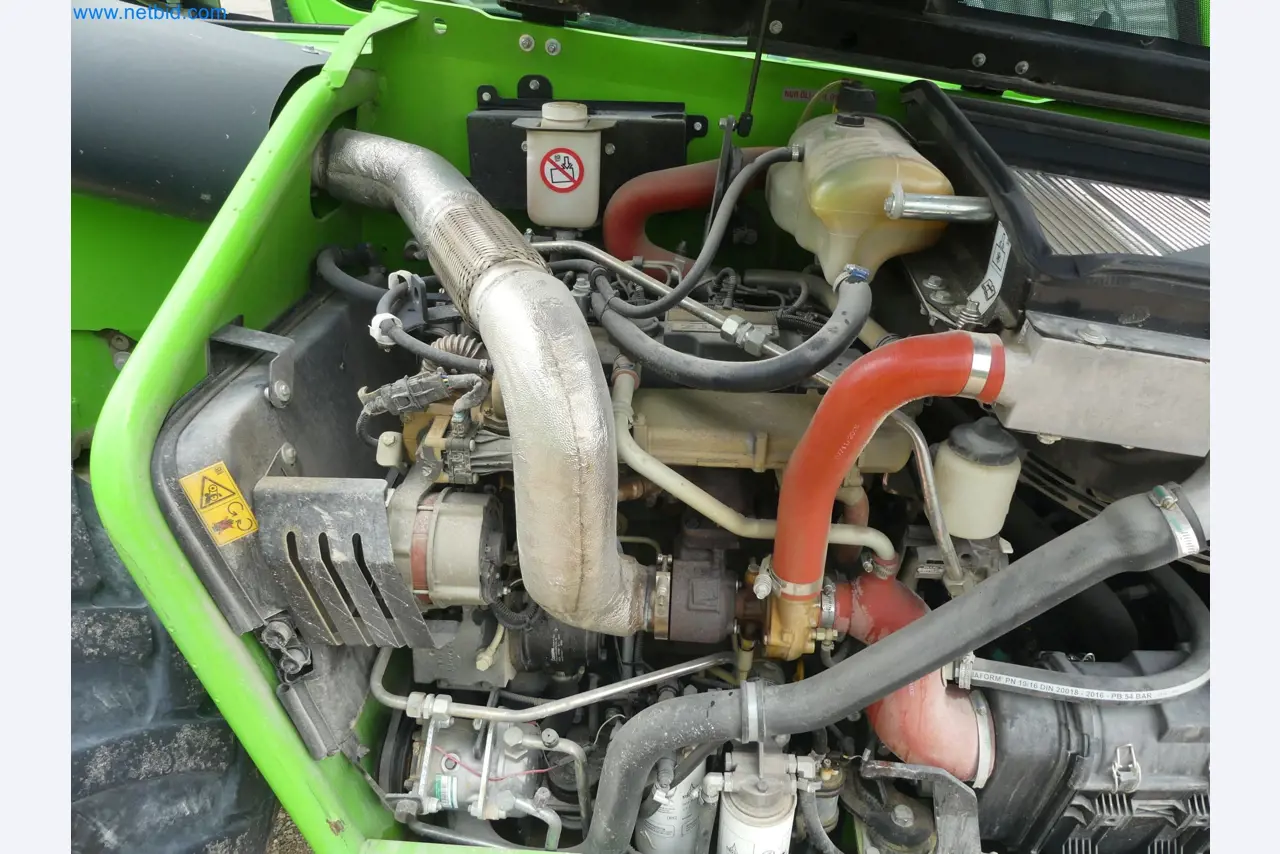 Agricultor turbo versátil Merlo-26