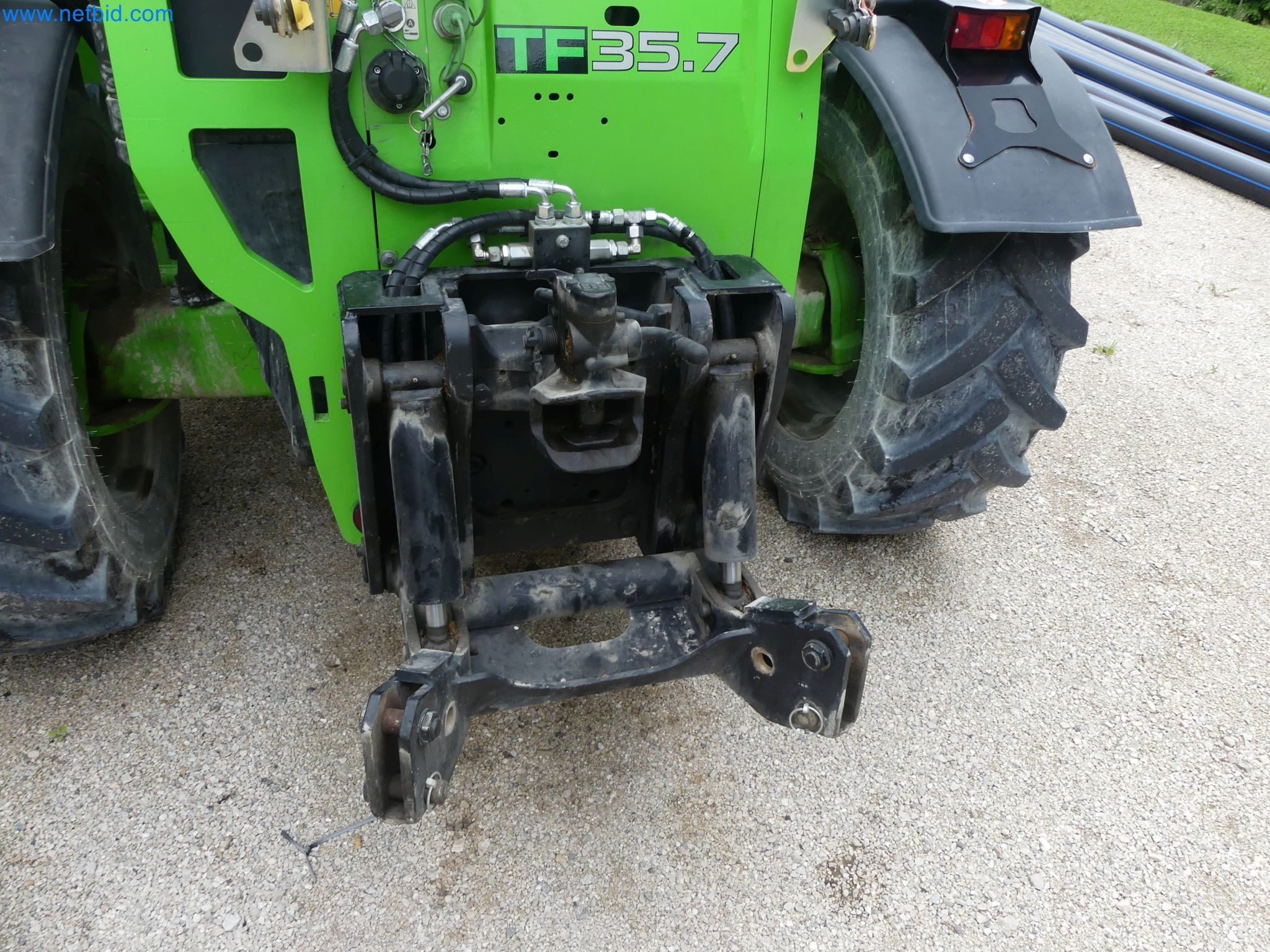 Wszechstronny rolnik Merlo turbo-30