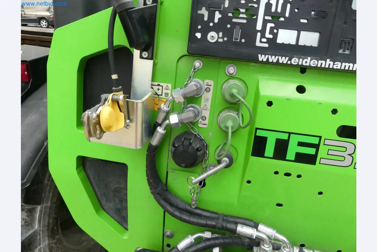 Agricultor turbo versátil Merlo-32