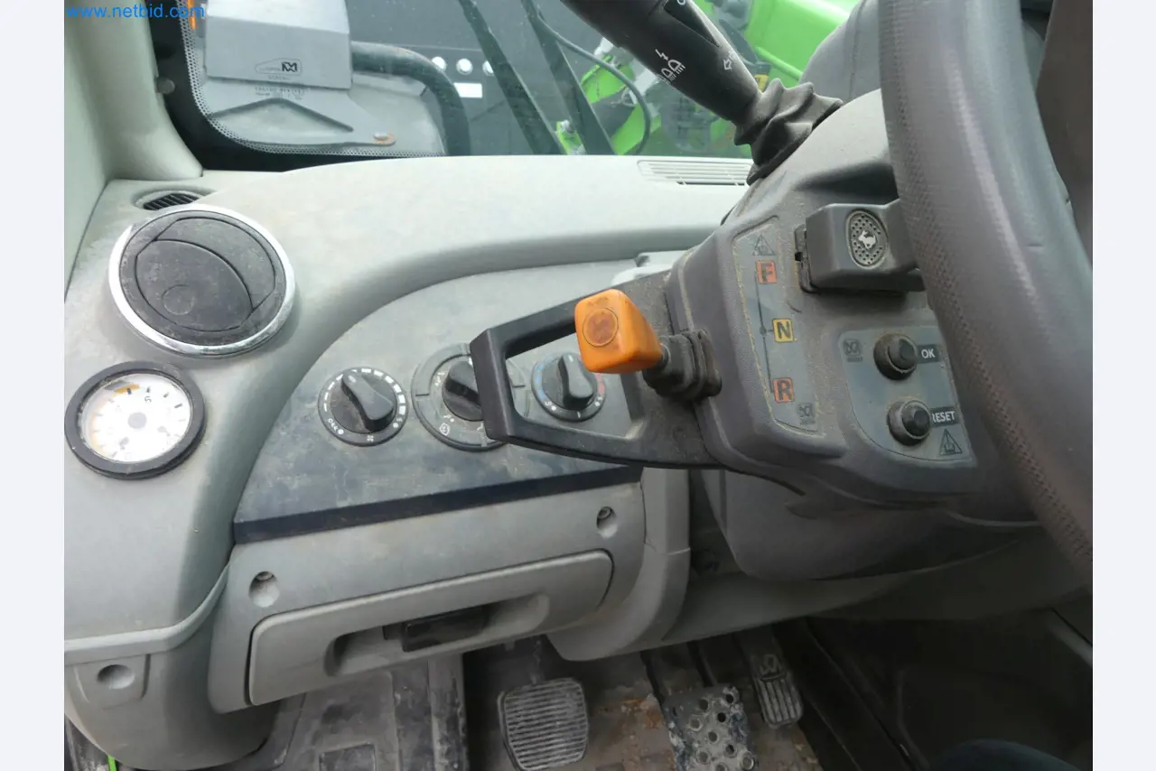 Agricultor turbo versátil Merlo-44