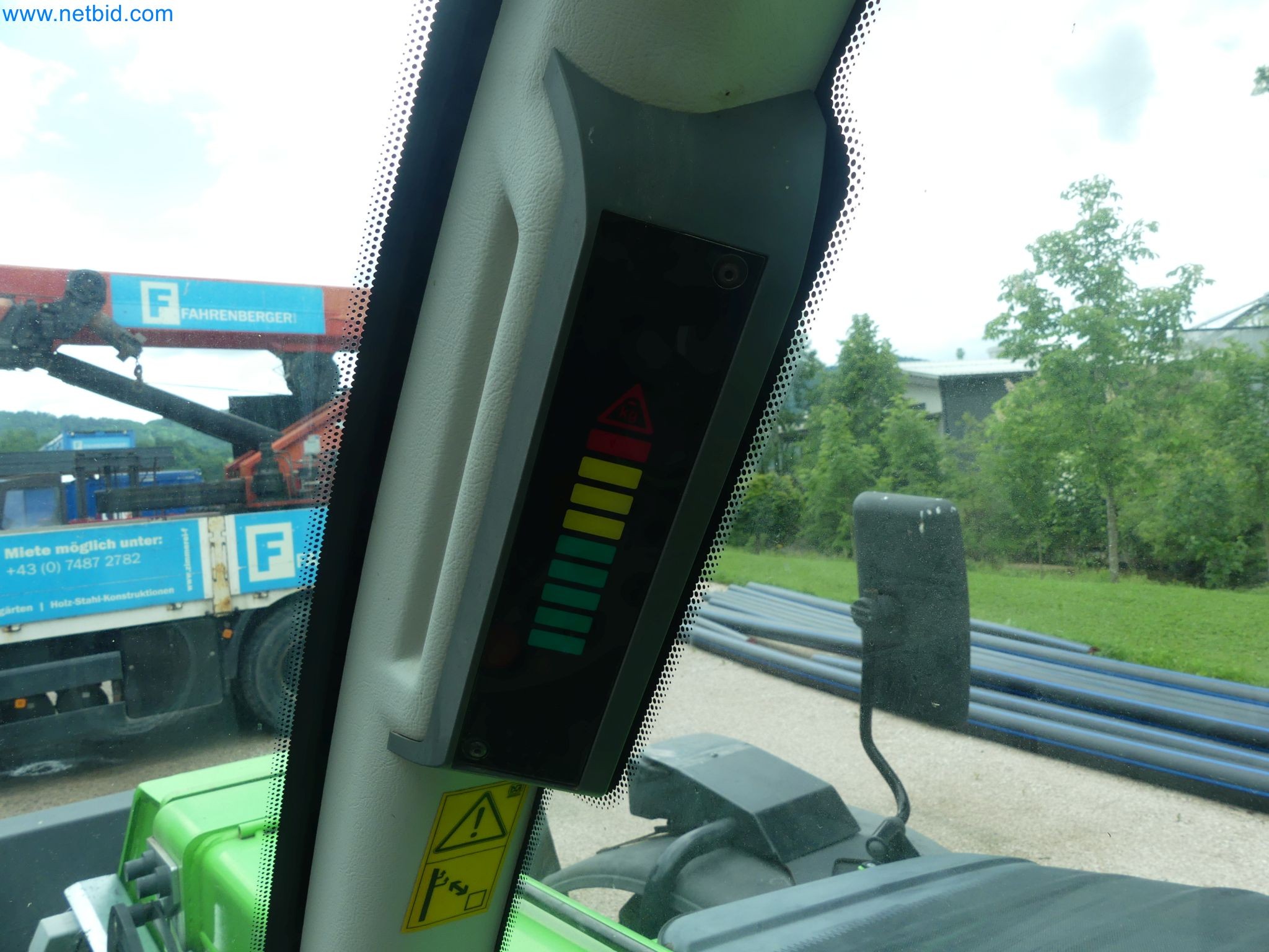 Wszechstronny rolnik Merlo turbo-49