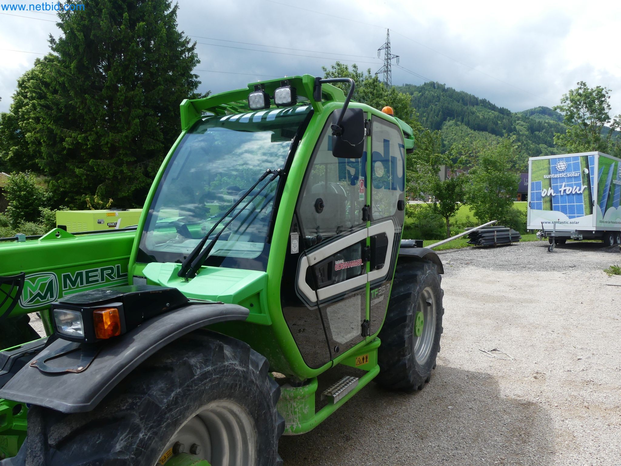 Wszechstronny rolnik Merlo turbo-9