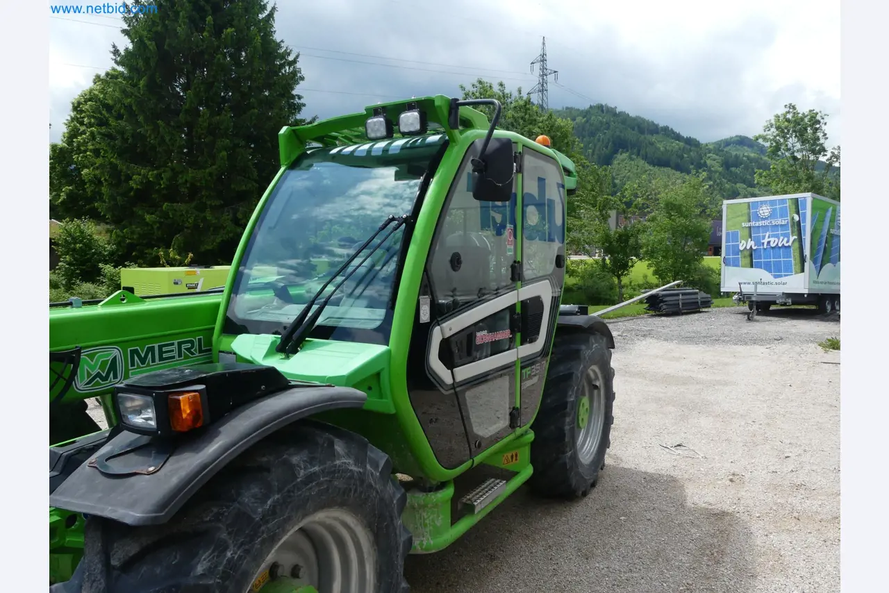 Agricultor turbo versátil Merlo-9