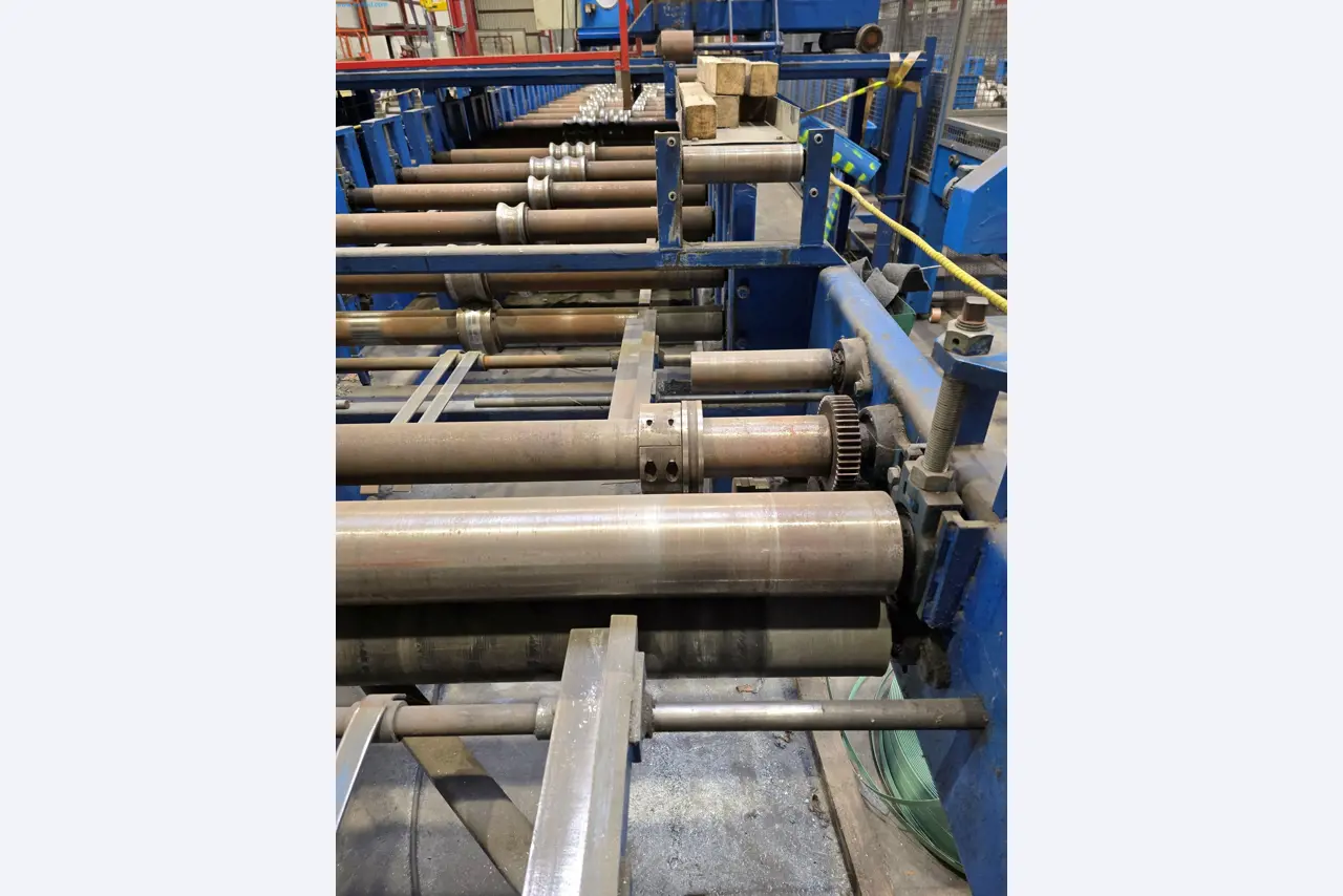 Verkauf einer kompletten Walzprofilieranlage-10