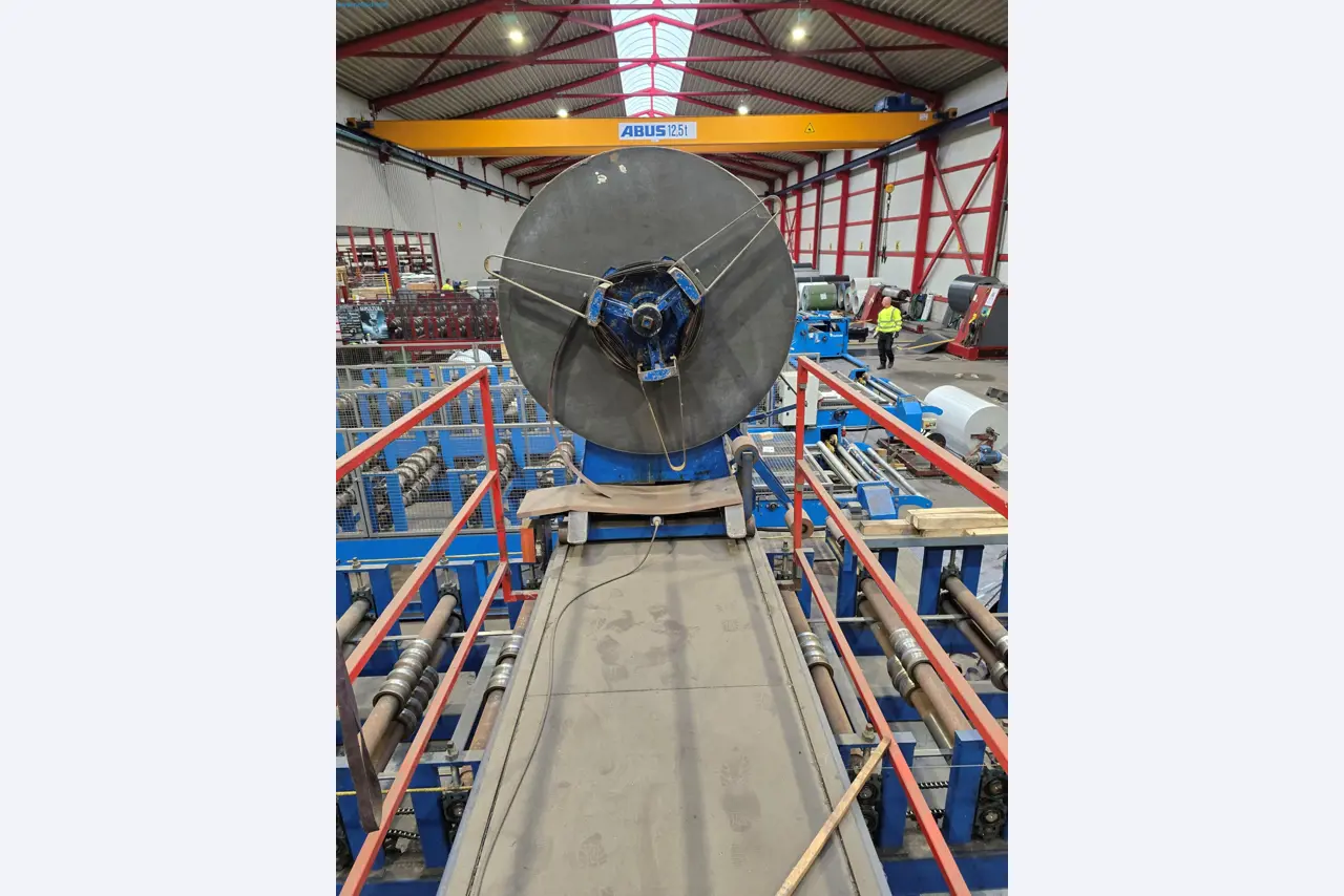 Verkauf einer kompletten Walzprofilieranlage-13