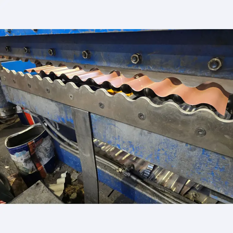 Verkauf einer kompletten Walzprofilieranlage-23