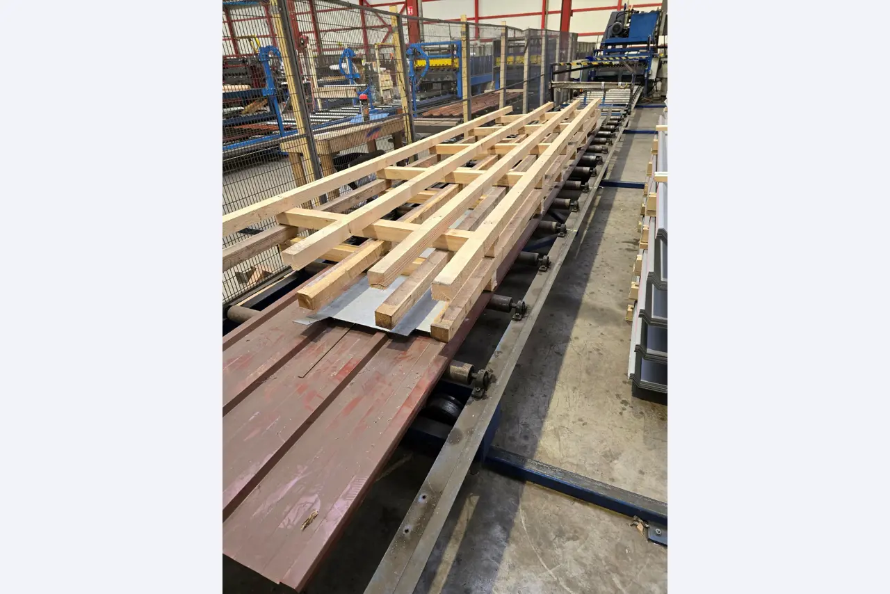 Verkauf einer kompletten Walzprofilieranlage-28