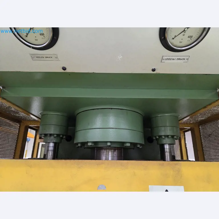 ¡Oportunidad Única!: Subasta de equipos y activos de la planta de producción de tubos de escape de Bosal Industrial Zaragoza SAU -18