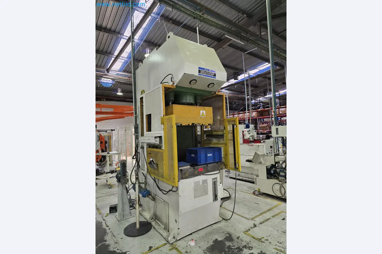 ¡Oportunidad Única!: Subasta de equipos y activos de la planta de producción de tubos de escape de Bosal Industrial Zaragoza SAU -1