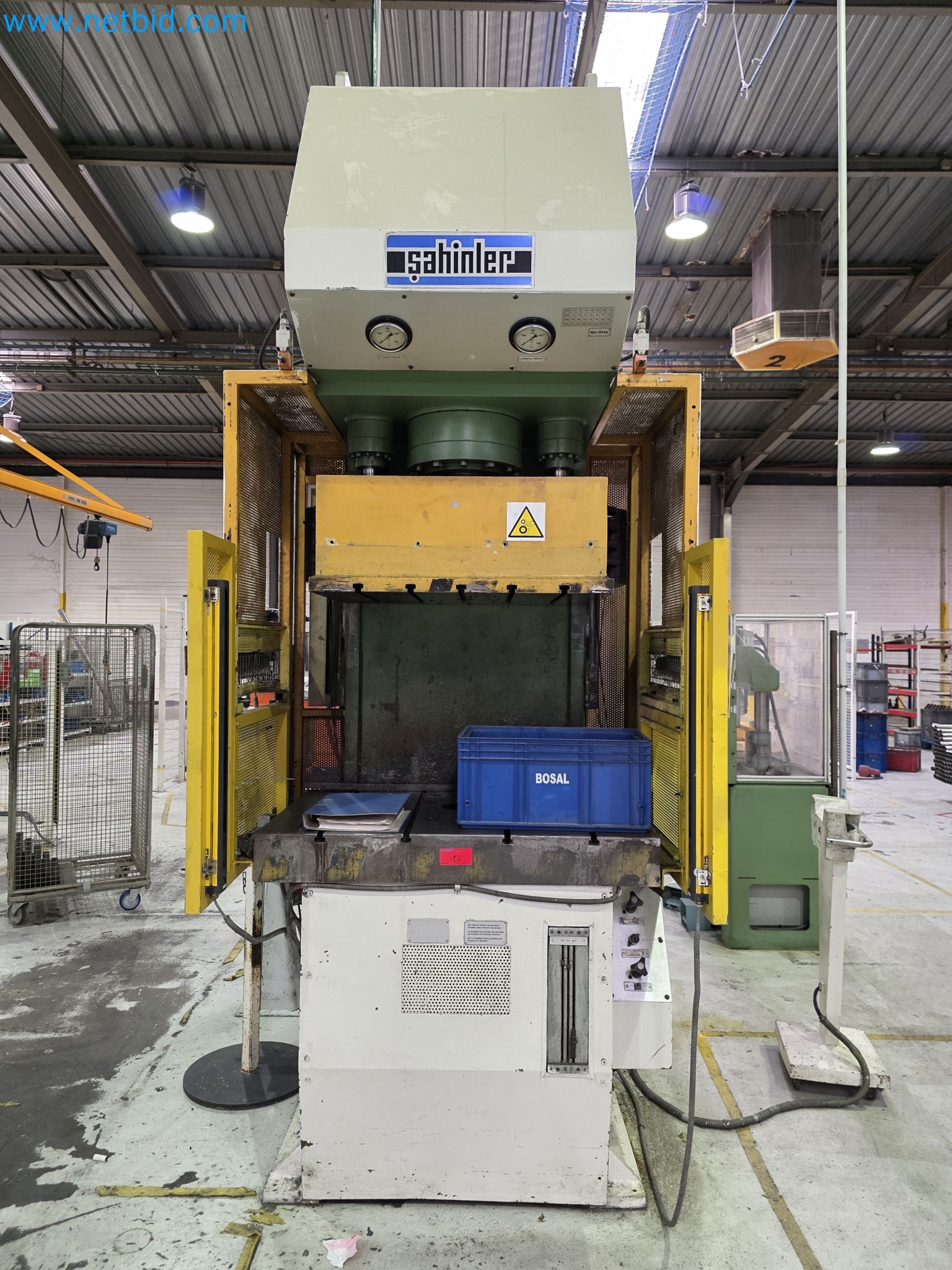 ¡Oportunidad Única!: Subasta de equipos y activos de la planta de producción de tubos de escape de Bosal Industrial Zaragoza SAU -2