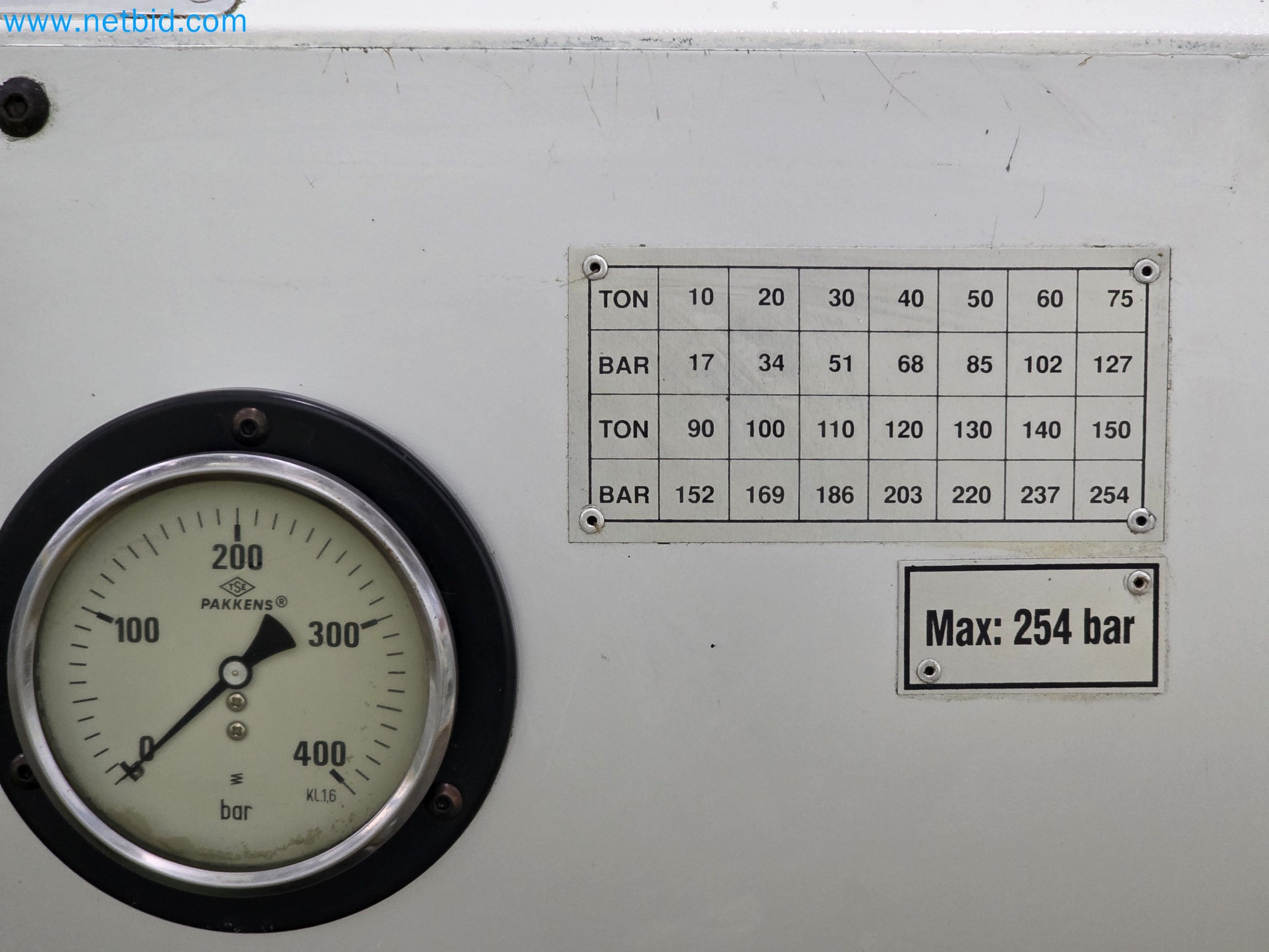 ¡Oportunidad Única!: Subasta de equipos y activos de la planta de producción de tubos de escape de Bosal Industrial Zaragoza SAU -8
