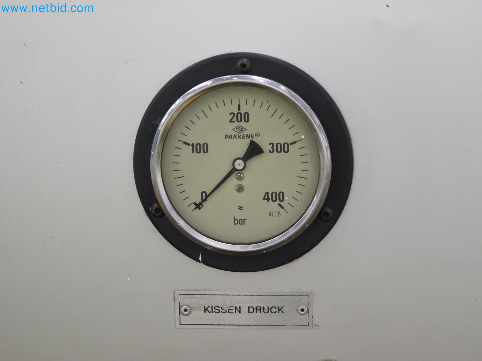 ¡Oportunidad Única!: Subasta de equipos y activos de la planta de producción de tubos de escape de Bosal Industrial Zaragoza SAU -9