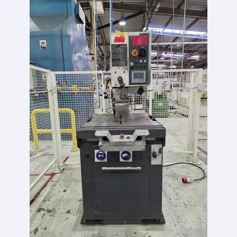 ¡Oportunidad Única!: Subasta de equipos y activos de la planta de producción de tubos de escape de Bosal Industrial Zaragoza SAU -2