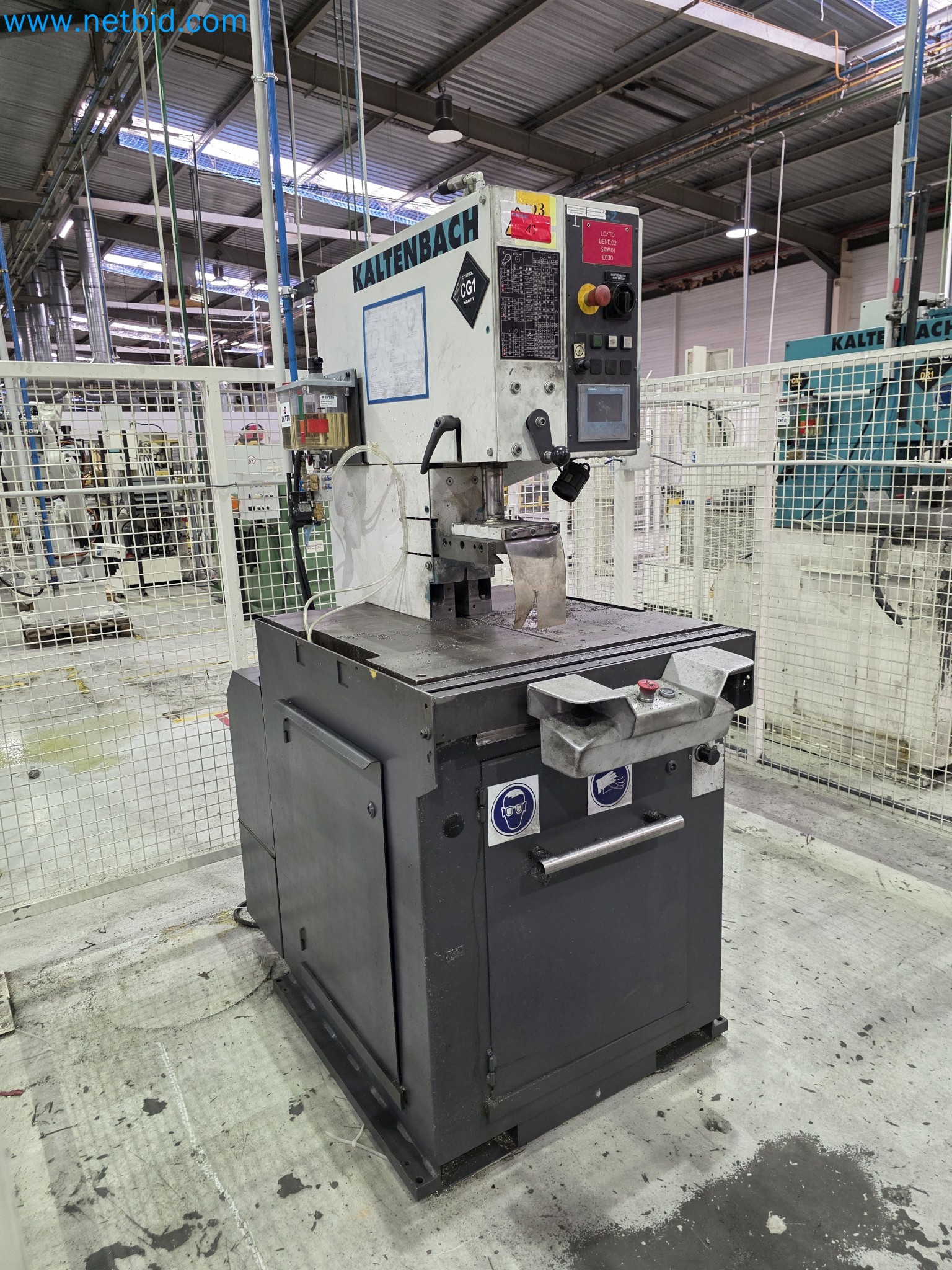 ¡Oportunidad Única!: Subasta de equipos y activos de la planta de producción de tubos de escape de Bosal Industrial Zaragoza SAU -3