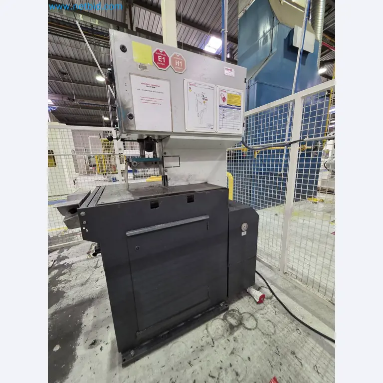 ¡Oportunidad Única!: Subasta de equipos y activos de la planta de producción de tubos de escape de Bosal Industrial Zaragoza SAU -5