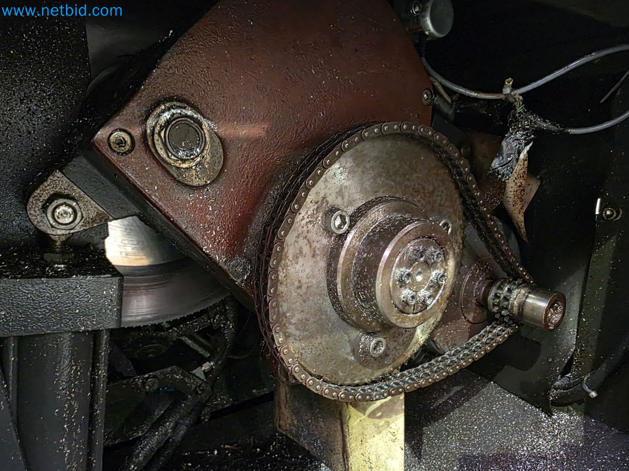 ¡Oportunidad Única!: Subasta de equipos y activos de la planta de producción de tubos de escape de Bosal Industrial Zaragoza SAU -18