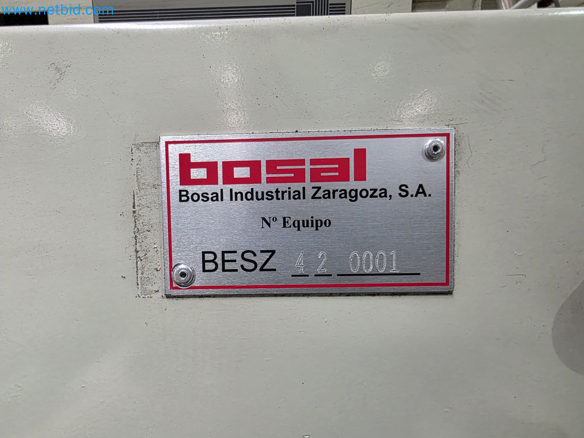 ¡Oportunidad Única!: Subasta de equipos y activos de la planta de producción de tubos de escape de Bosal Industrial Zaragoza SAU -25