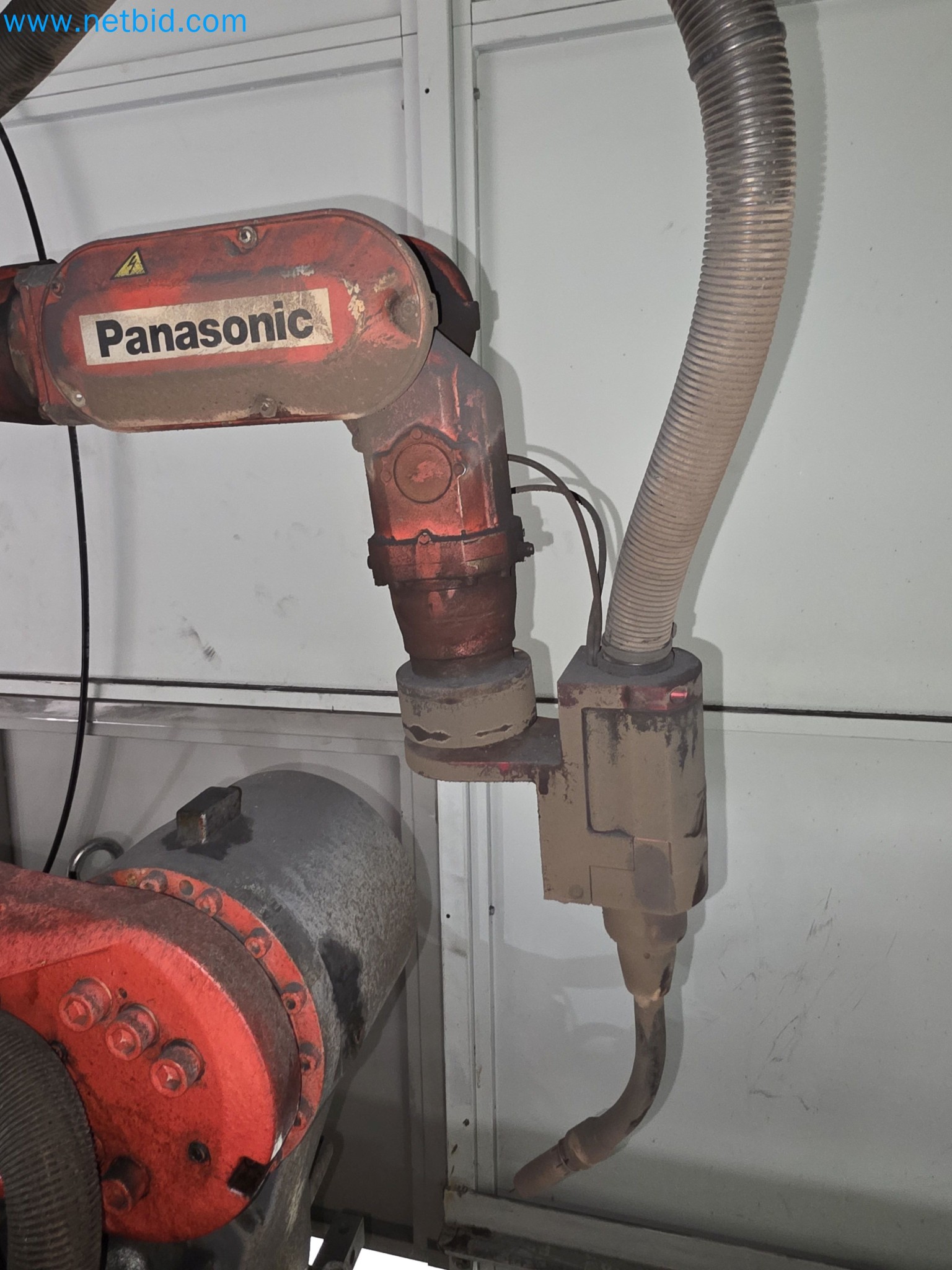 ¡Oportunidad Única!: Subasta de equipos y activos de la planta de producción de tubos de escape de Bosal Industrial Zaragoza SAU -17