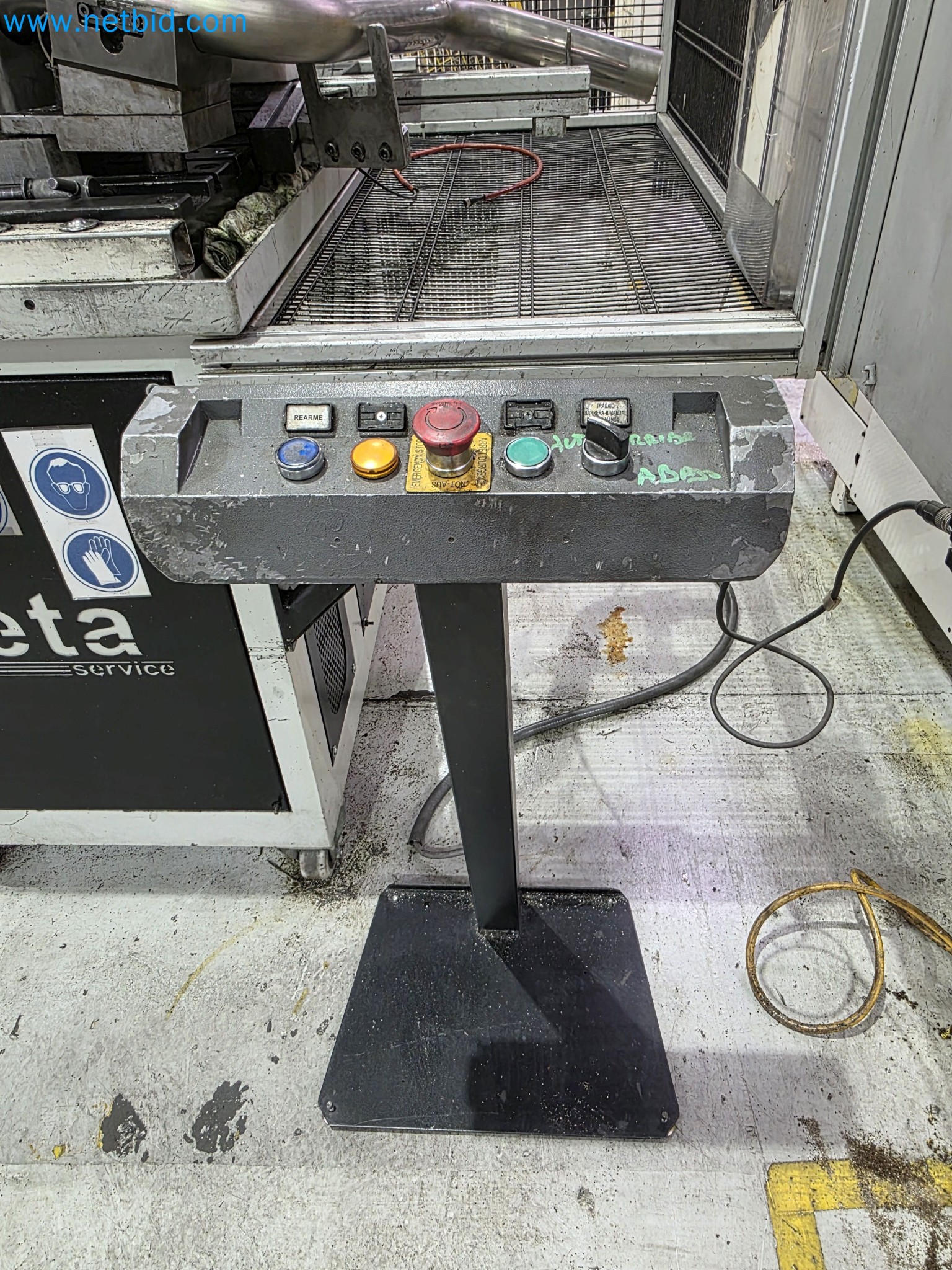 ¡Oportunidad Única!: Subasta de equipos y activos de la planta de producción de tubos de escape de Bosal Industrial Zaragoza SAU -11