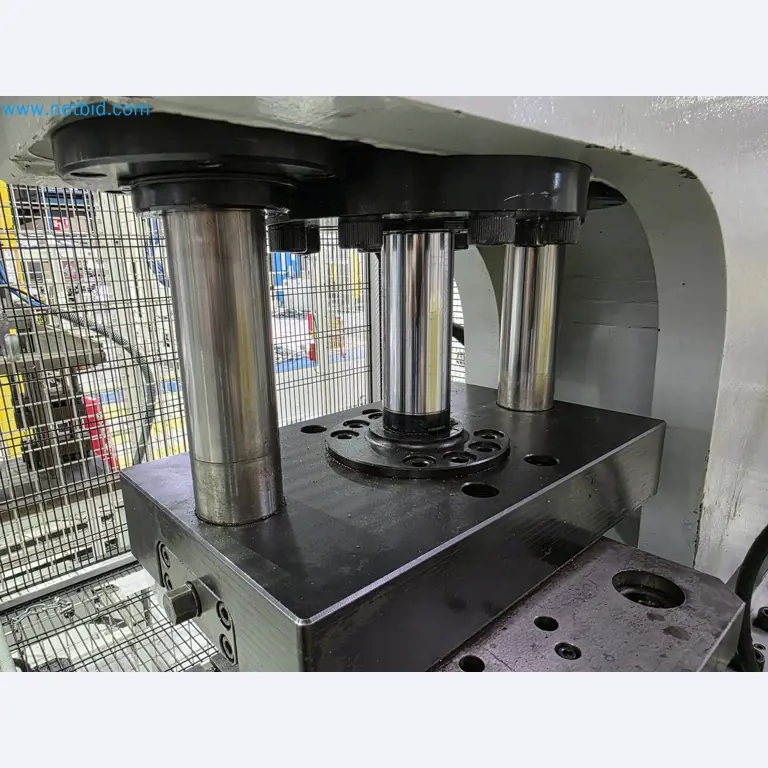 ¡Oportunidad Única!: Subasta de equipos y activos de la planta de producción de tubos de escape de Bosal Industrial Zaragoza SAU -12