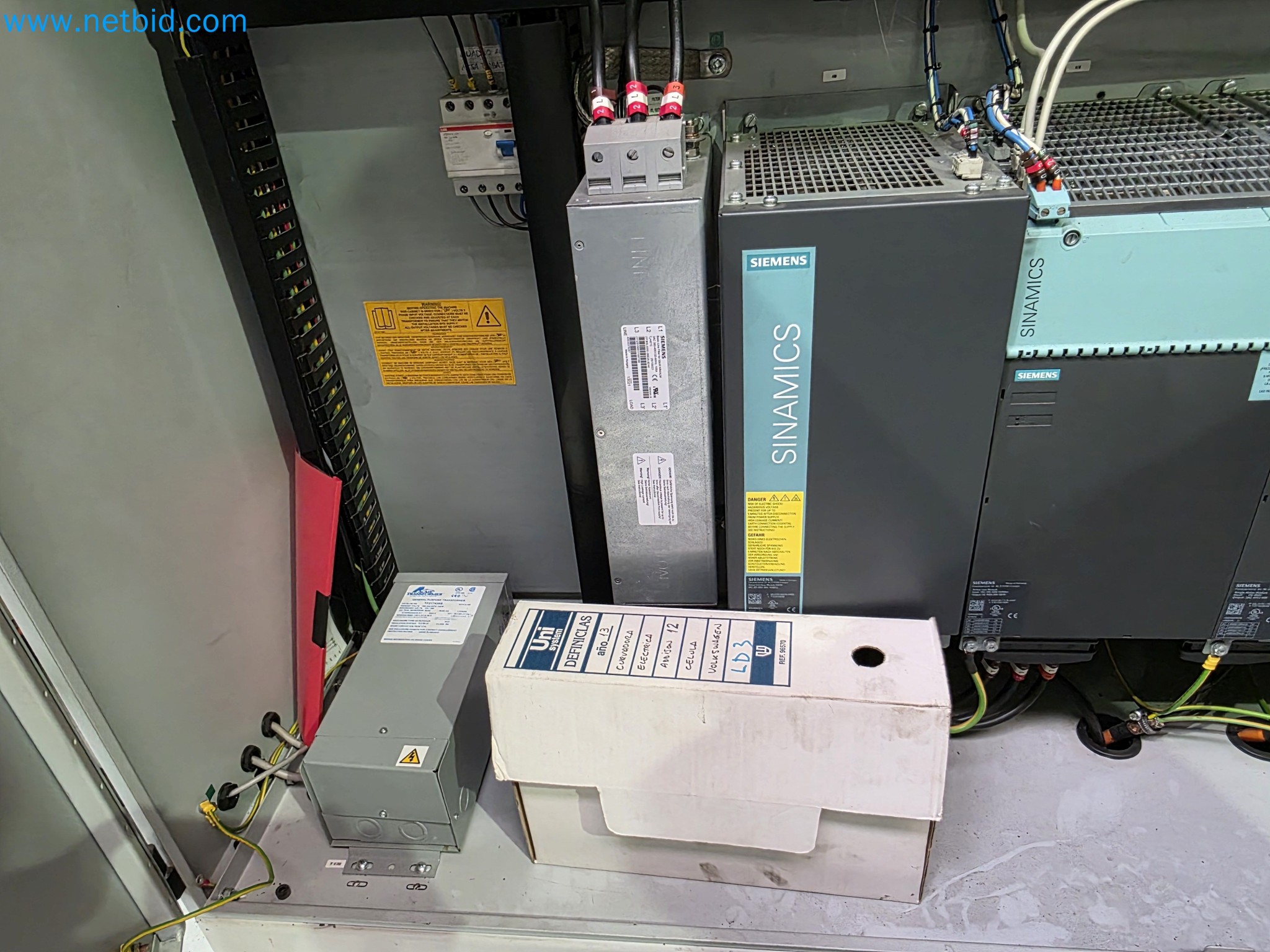 ¡Oportunidad Única!: Subasta de equipos y activos de la planta de producción de tubos de escape de Bosal Industrial Zaragoza SAU -29