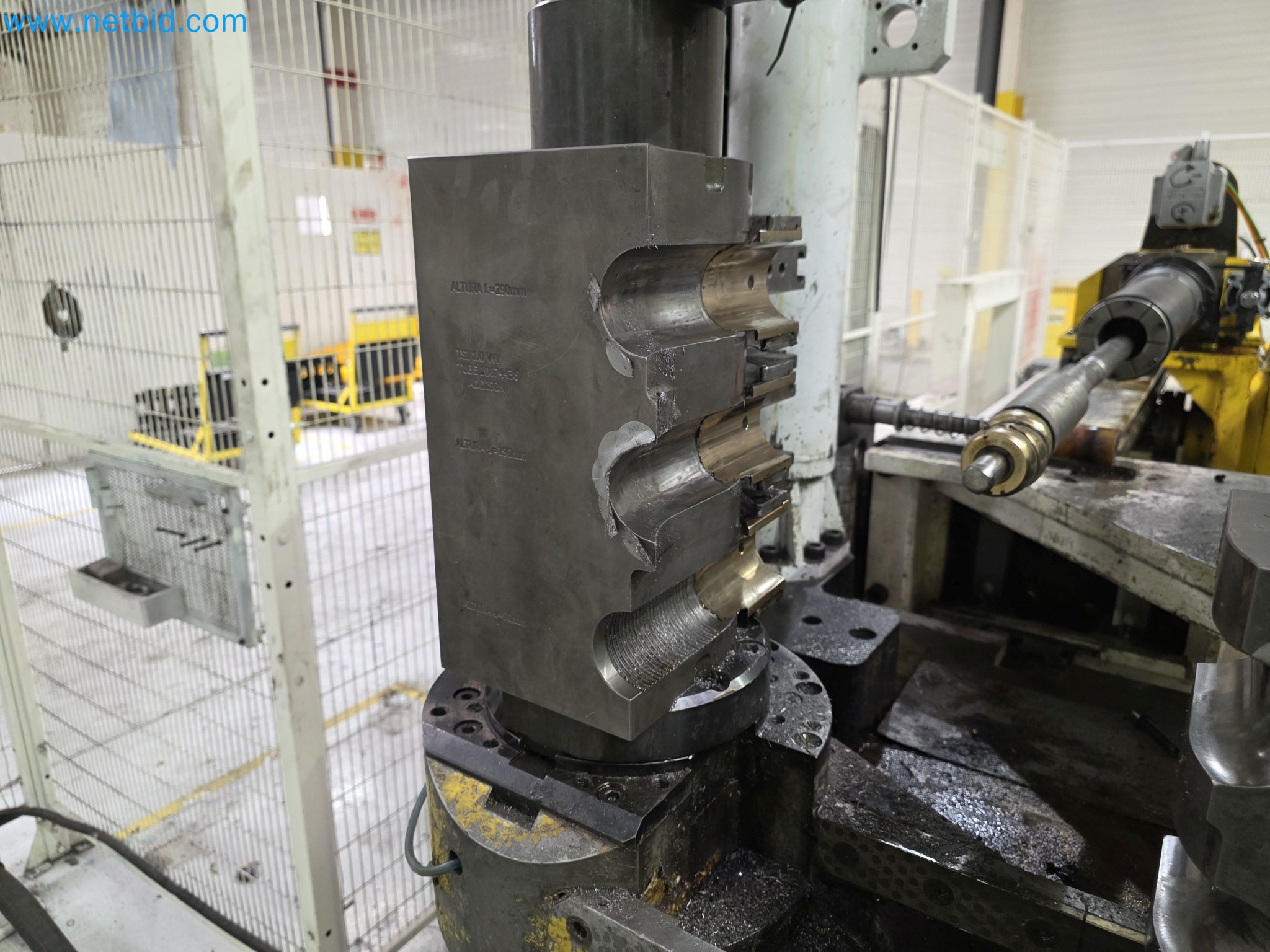 ¡Oportunidad Única!: Subasta de equipos y activos de la planta de producción de tubos de escape de Bosal Industrial Zaragoza SAU -6