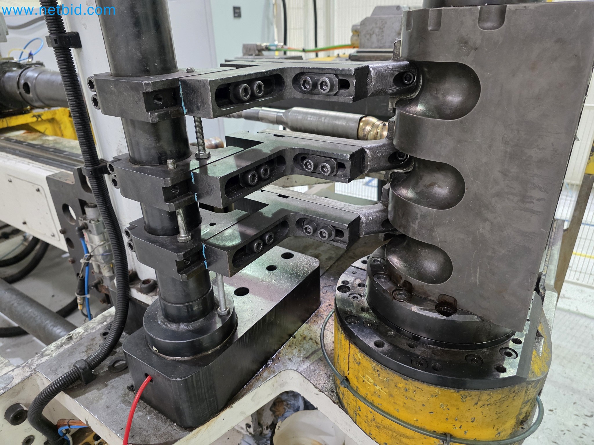 ¡Oportunidad Única!: Subasta de equipos y activos de la planta de producción de tubos de escape de Bosal Industrial Zaragoza SAU -9