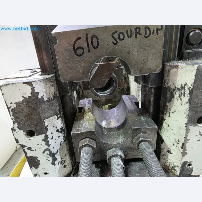 ¡Oportunidad Única!: Subasta de equipos y activos de la planta de producción de tubos de escape de Bosal Industrial Zaragoza SAU -8