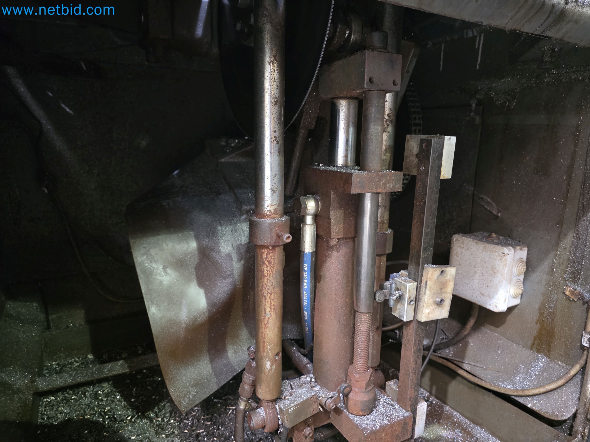 ¡Oportunidad Única!: Subasta de equipos y activos de la planta de producción de tubos de escape de Bosal Industrial Zaragoza SAU -15