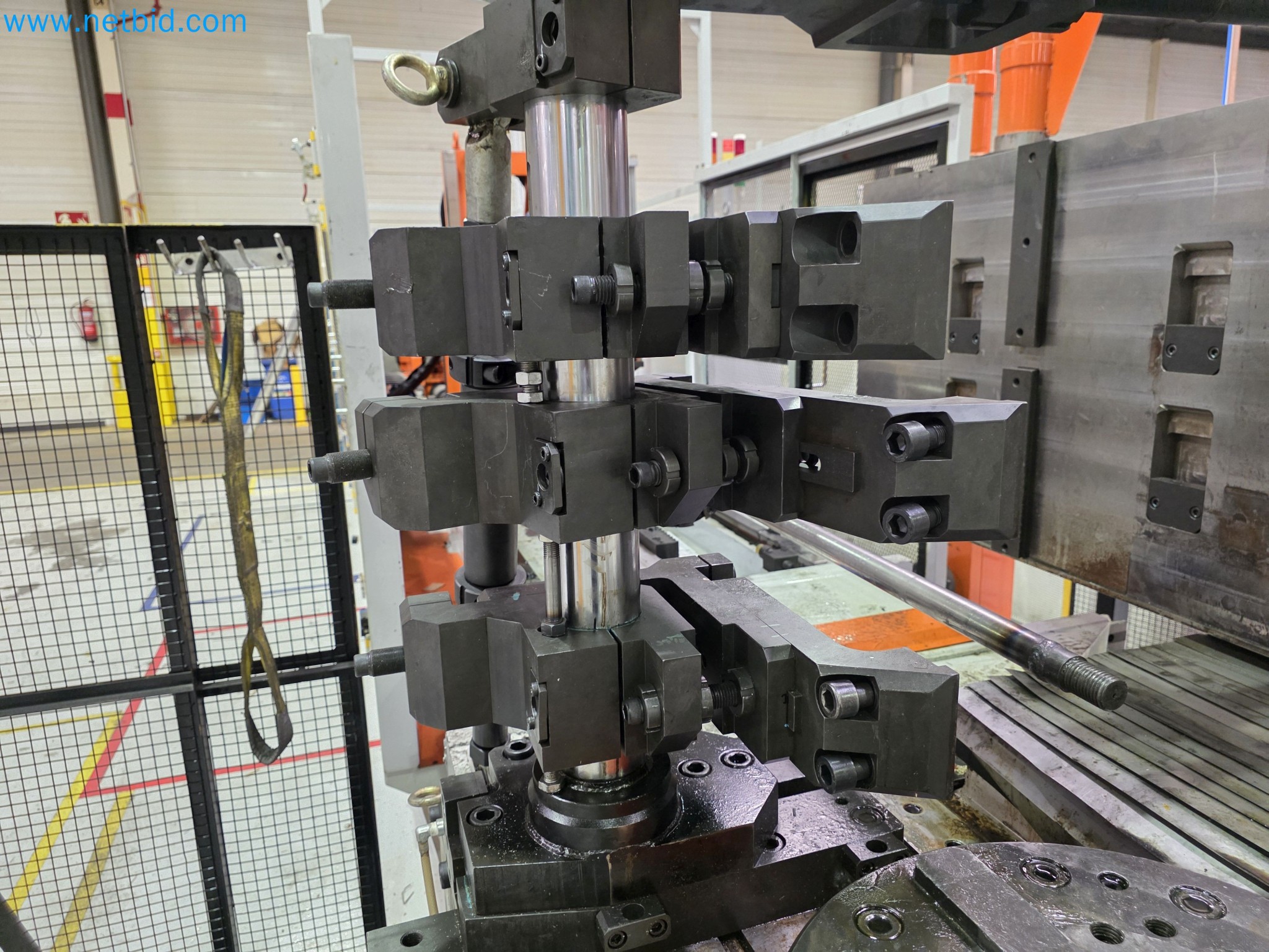 ¡Oportunidad Única!: Subasta de equipos y activos de la planta de producción de tubos de escape de Bosal Industrial Zaragoza SAU -10