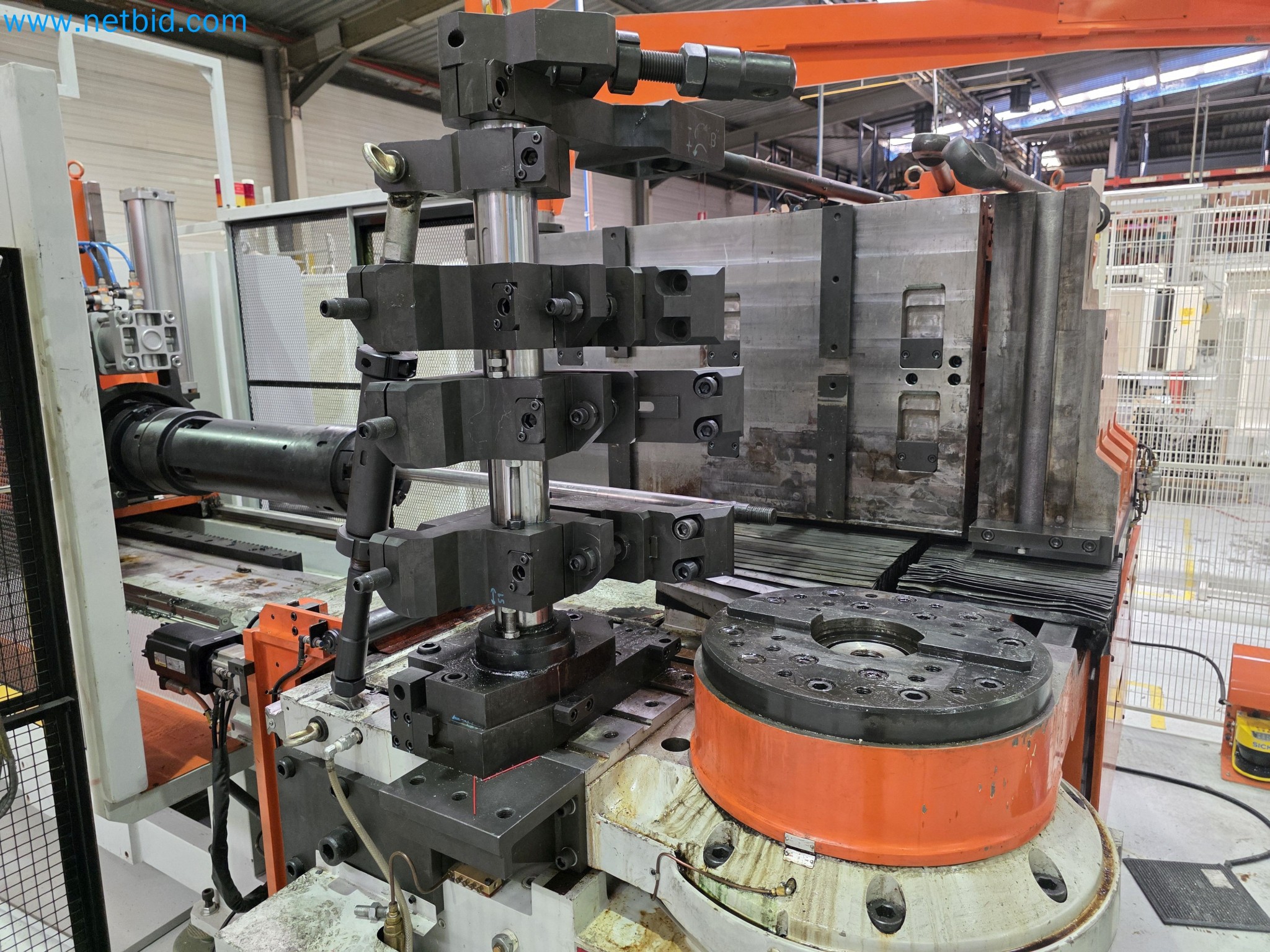 ¡Oportunidad Única!: Subasta de equipos y activos de la planta de producción de tubos de escape de Bosal Industrial Zaragoza SAU -18