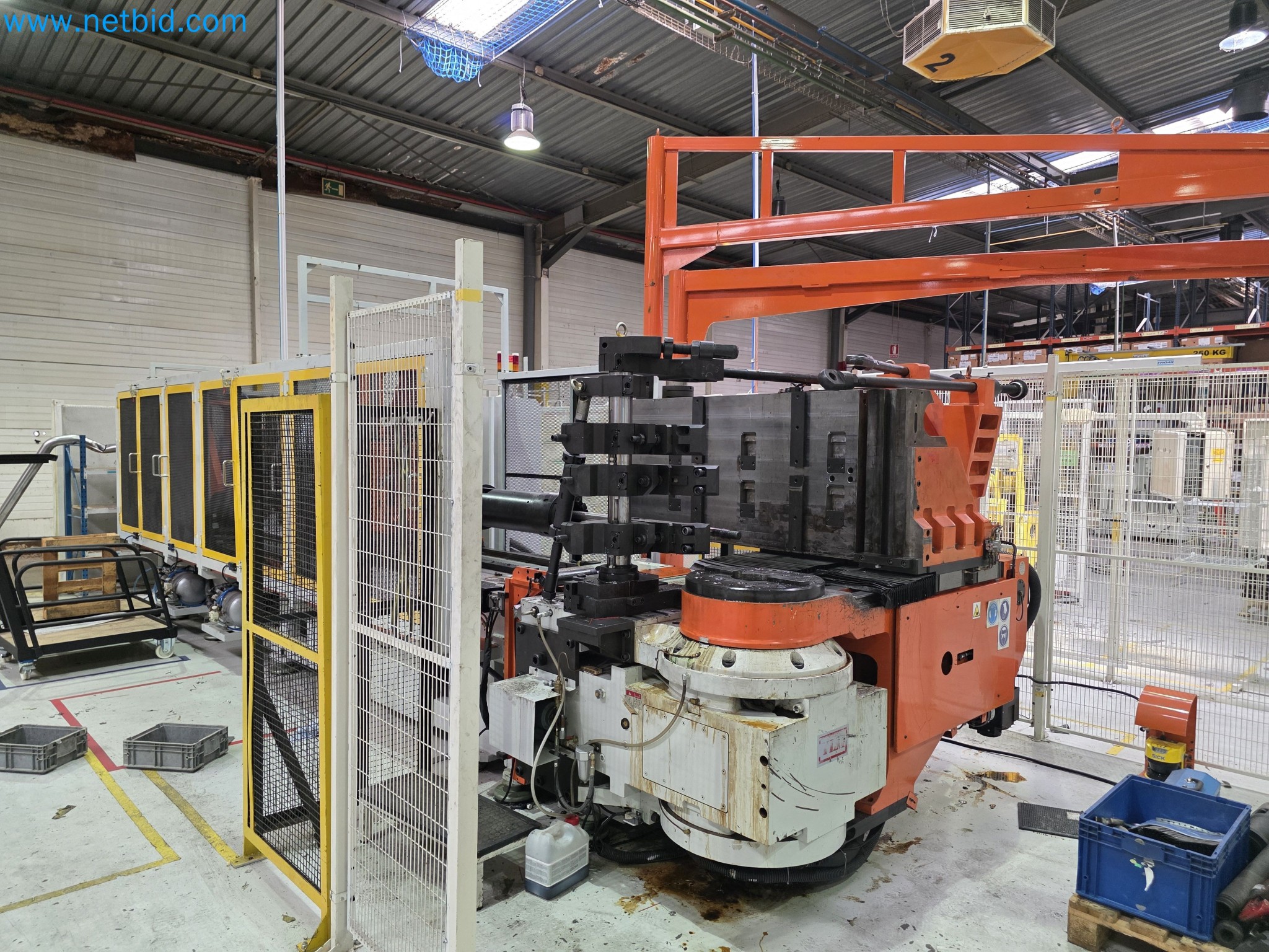 ¡Oportunidad Única!: Subasta de equipos y activos de la planta de producción de tubos de escape de Bosal Industrial Zaragoza SAU -2