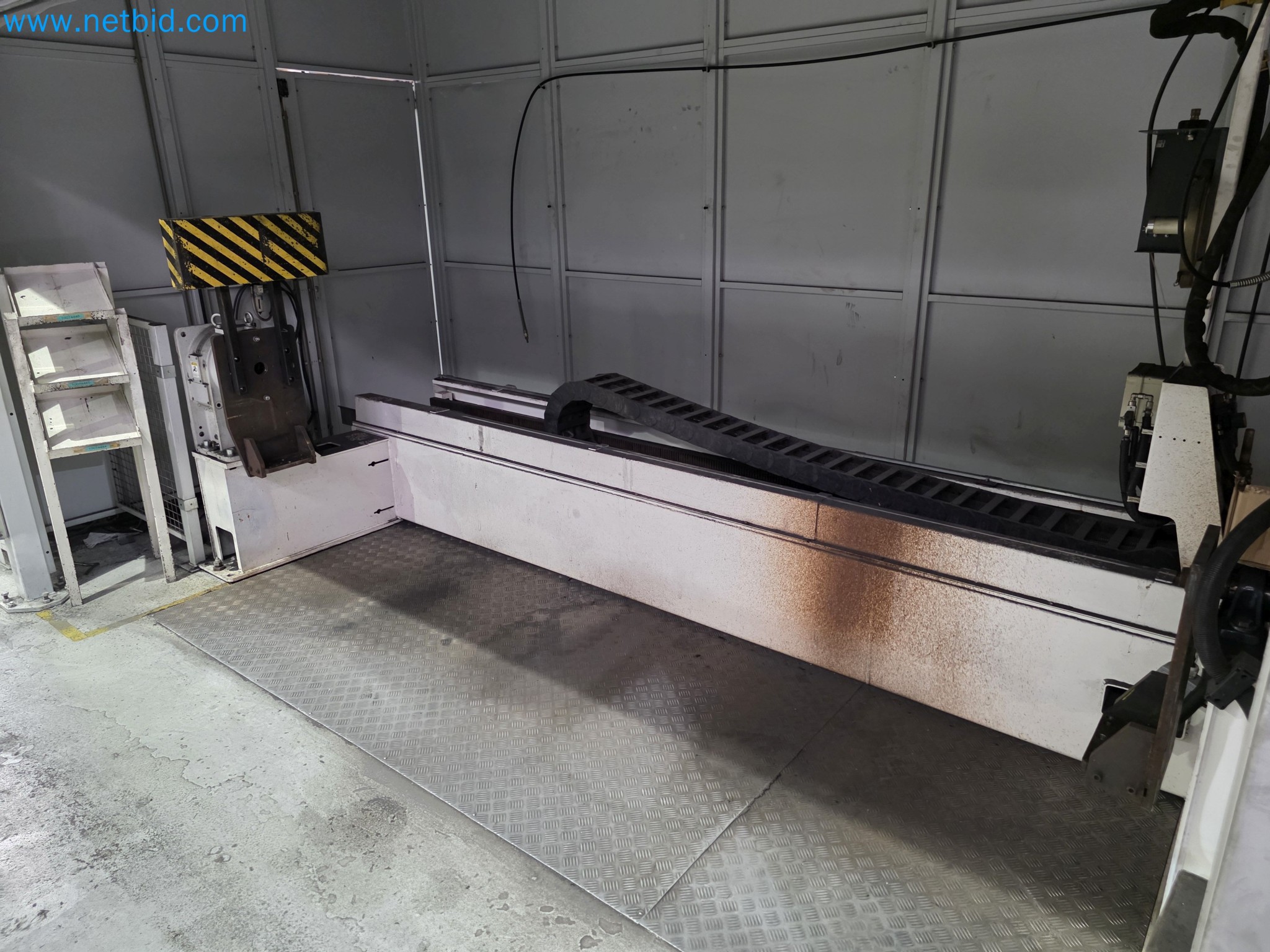 ¡Oportunidad Única!: Subasta de equipos y activos de la planta de producción de tubos de escape de Bosal Industrial Zaragoza SAU -13