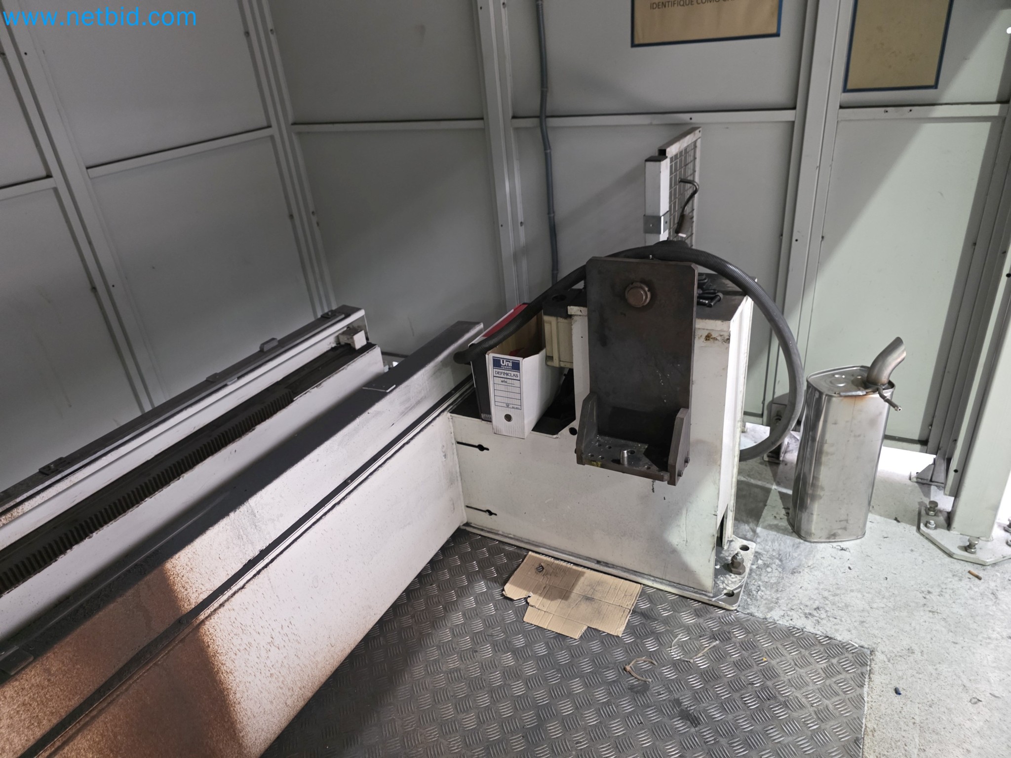 ¡Oportunidad Única!: Subasta de equipos y activos de la planta de producción de tubos de escape de Bosal Industrial Zaragoza SAU -18