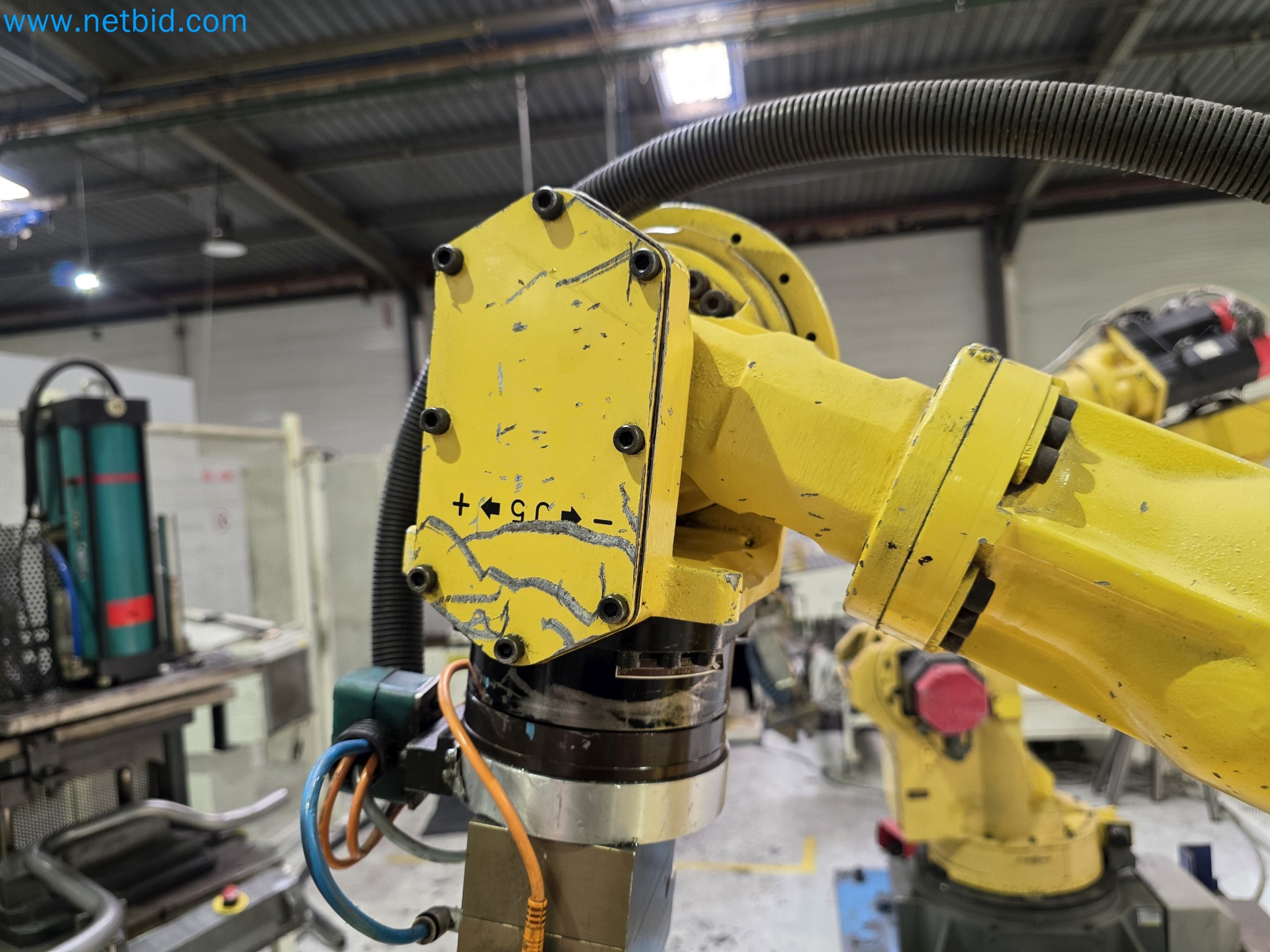 ¡Oportunidad Única!: Subasta de equipos y activos de la planta de producción de tubos de escape de Bosal Industrial Zaragoza SAU -12