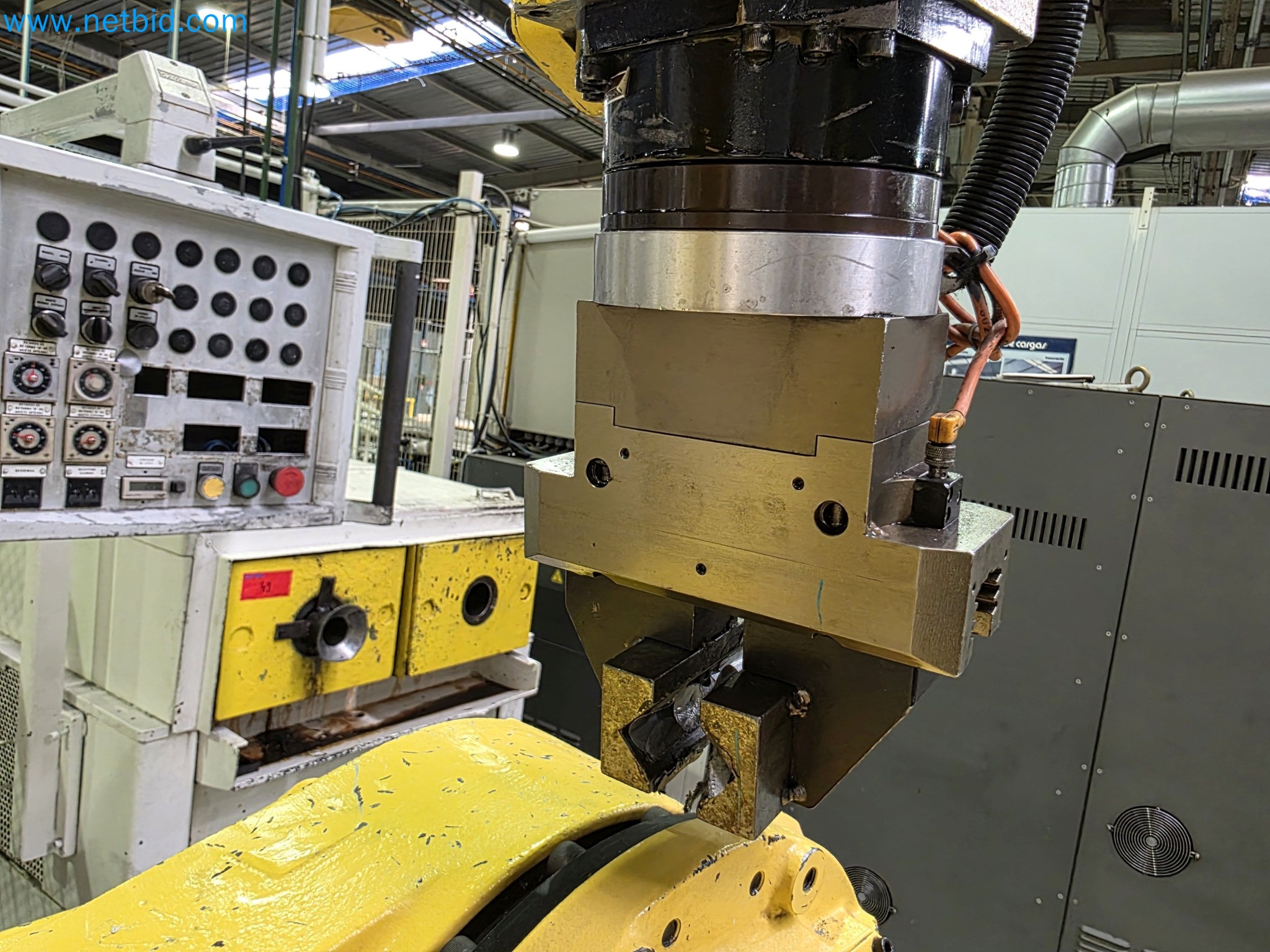 ¡Oportunidad Única!: Subasta de equipos y activos de la planta de producción de tubos de escape de Bosal Industrial Zaragoza SAU -6