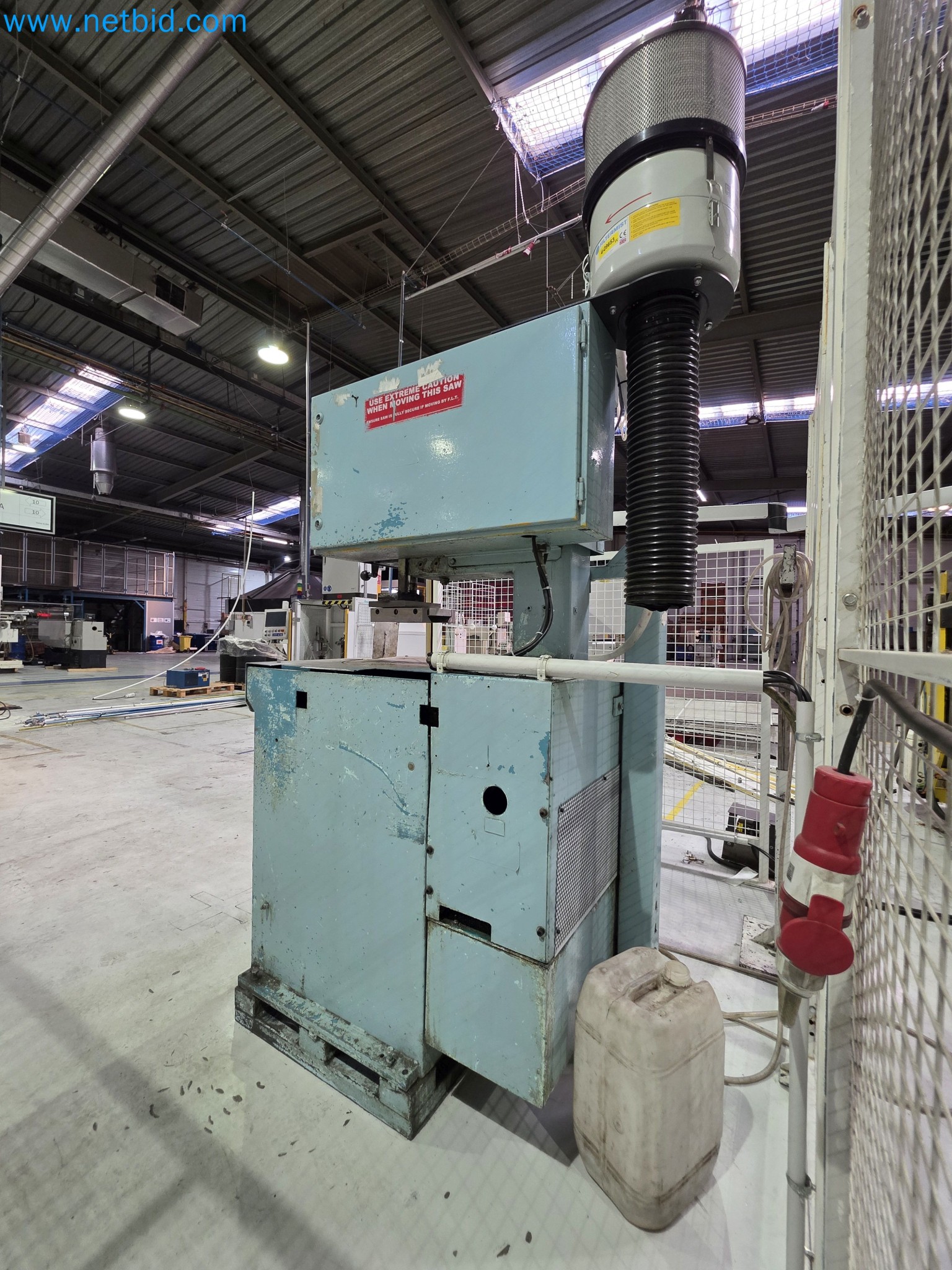 ¡Oportunidad Única!: Subasta de equipos y activos de la planta de producción de tubos de escape de Bosal Industrial Zaragoza SAU -4